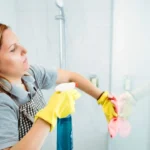 Come si chiama chi fa le pulizie in casa? Ecco la risposta