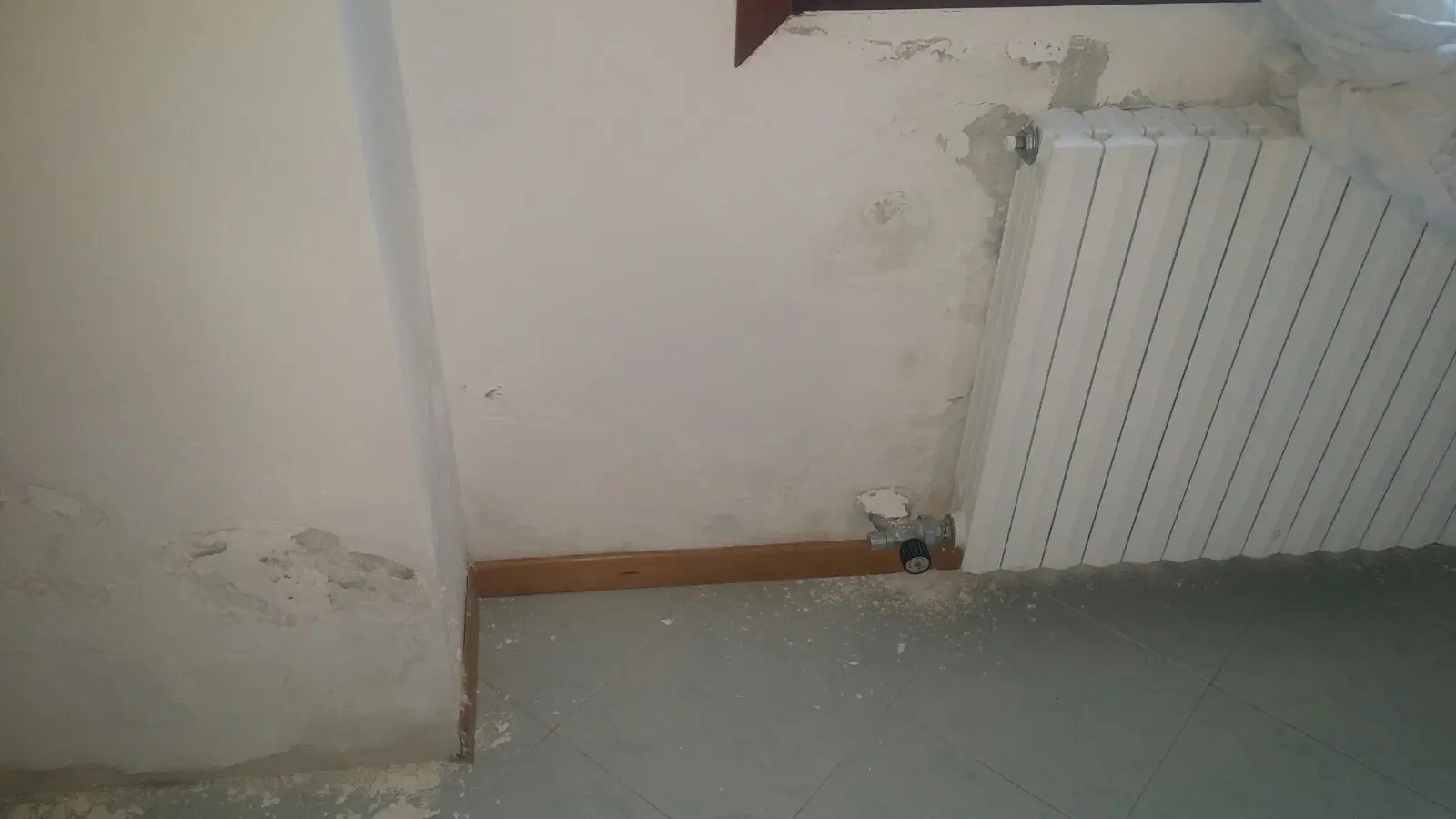 Muro bagnato o umido? Attenzione a questa causa nascosta e pericolosa che stai sottovalutando